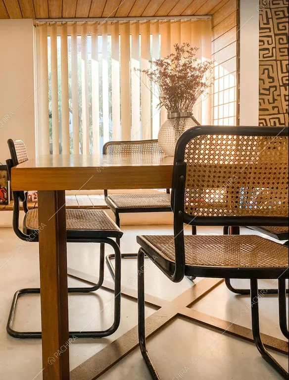 Sala da pranzo della villa Rila, location in stile contemporaneo a Forlì Cesena
