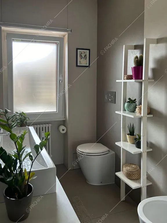 Bagno dell'appartamento Lepiota, location in stile contemporaneo a Roma