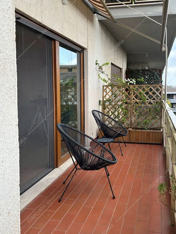 Terrazza dell'appartamento Lepiota, location in stile contemporaneo a Roma