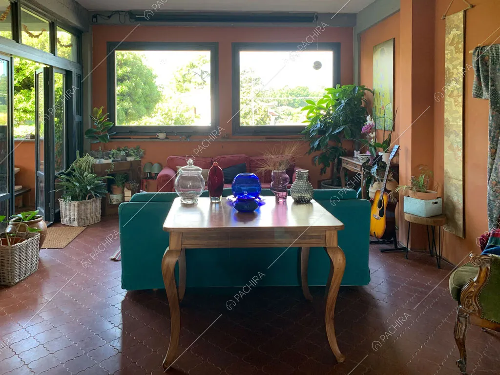 Salotto della villa Pelargonio, location in stile moderno a Roma