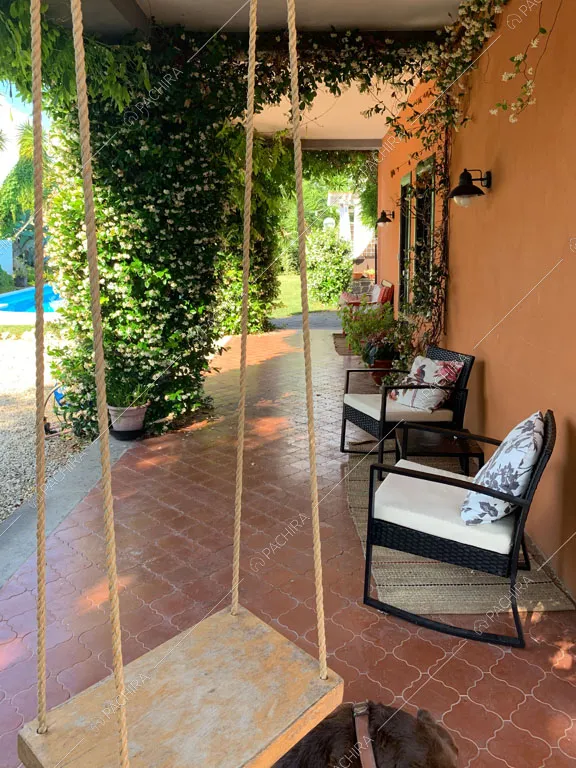 Veranda della villa Pelargonio, location in stile moderno a Roma