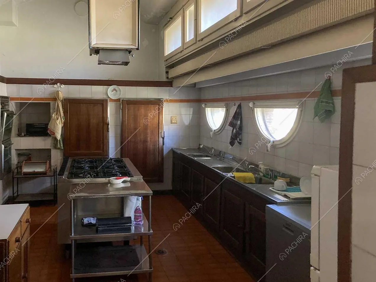 Cucina della villa Anastase, location in stile classico a Roma
