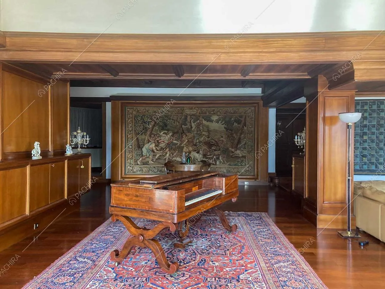 Salotto della villa Anastase, location in stile classico a Roma