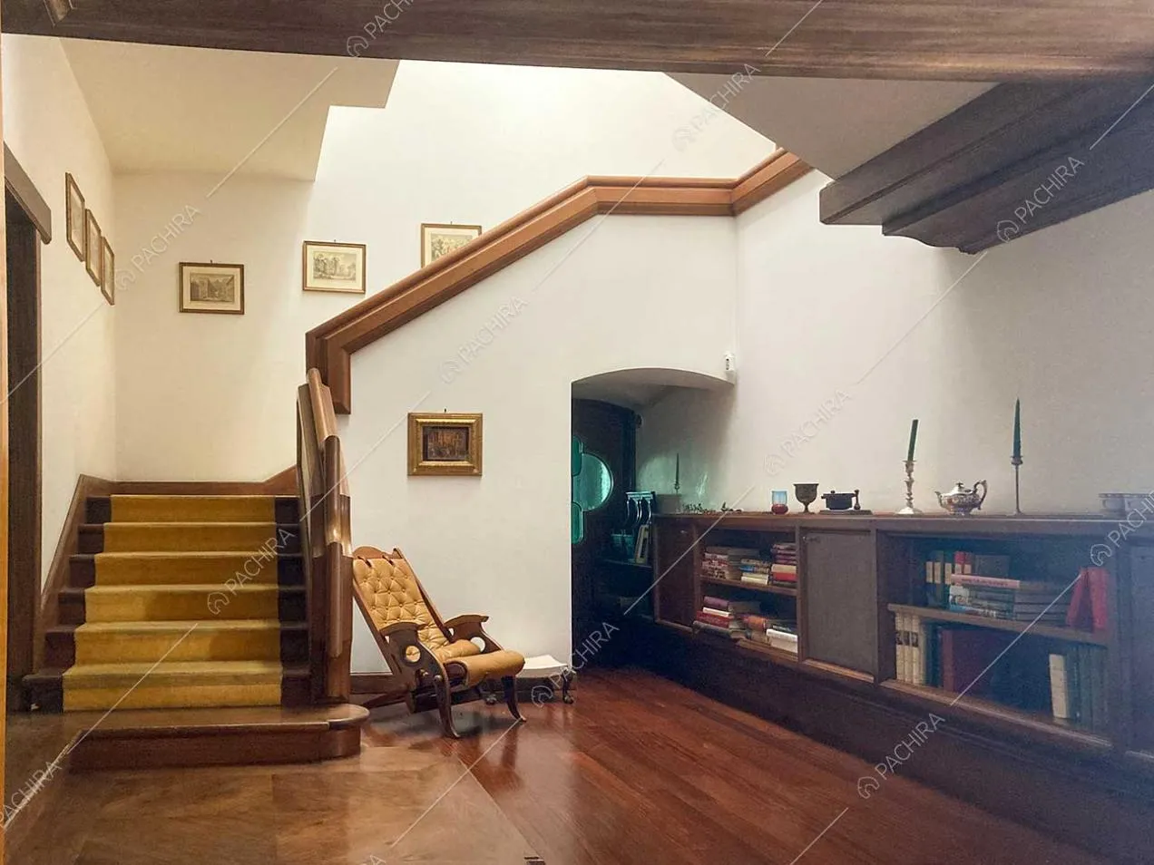 Atrio della villa Anastase, location in stile classico a Roma
