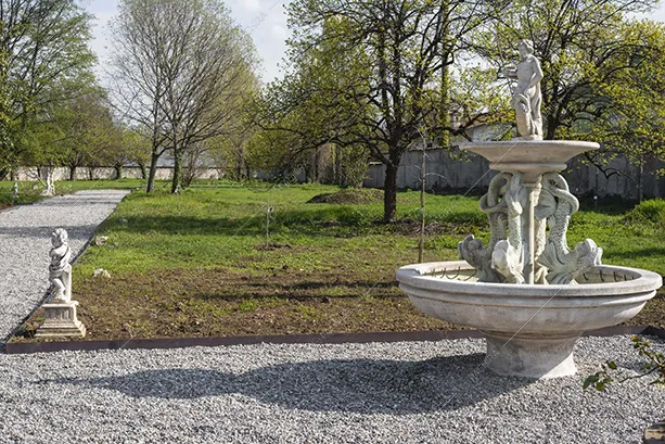 Vialetto della villa Darjeeling, location in stile classico a Brescia