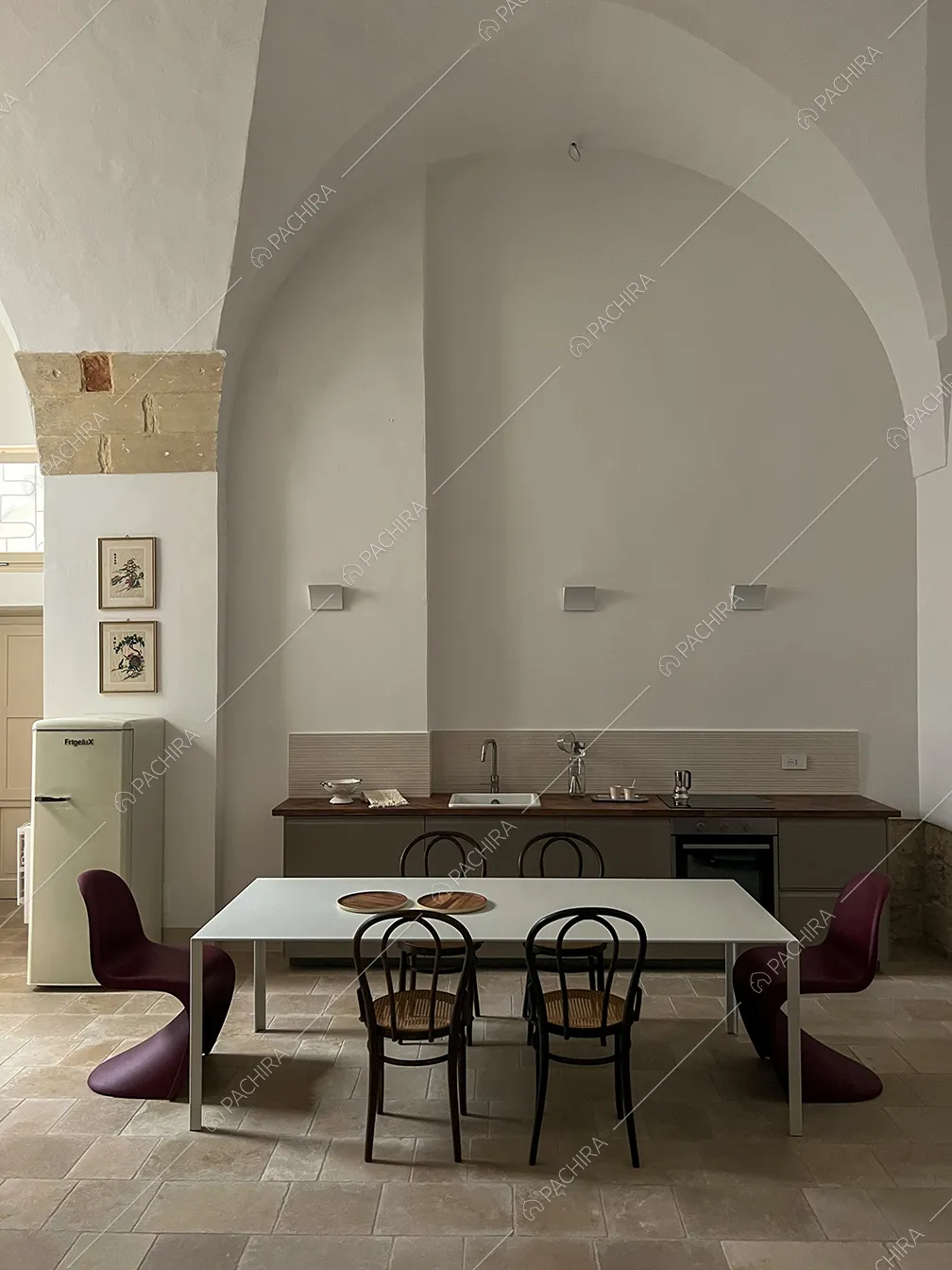 Cucina della dimora storica Evros, location in stile contemporaneo a Lecce