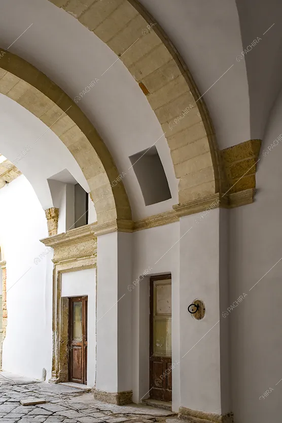 Cortile della dimora storica Evros, location in stile contemporaneo a Lecce
