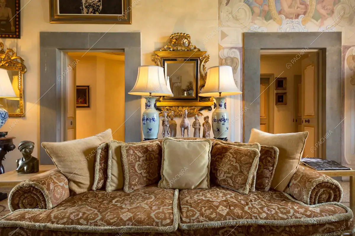 Salotto della villa Elba, location in stile classico a Firenze