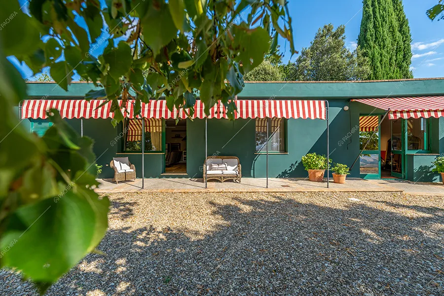 Salotto dell'agriturismo Tevere, location in stile country a Siena