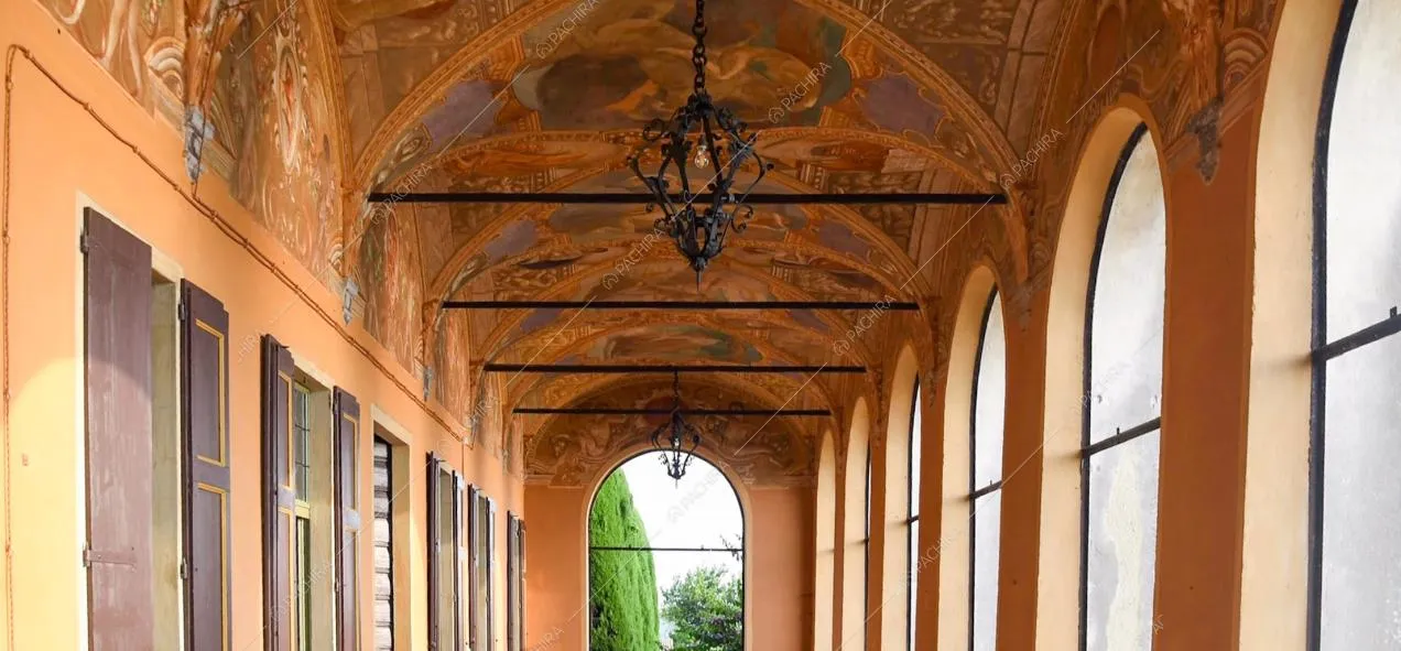 Porticato della villa Granato, location in stile classico a Verona