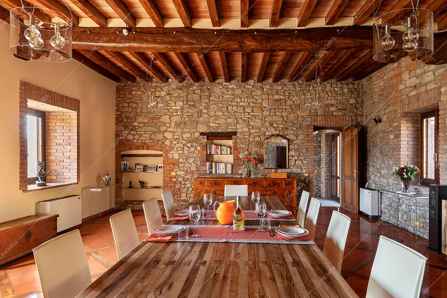 Sala da pranzo della villa Pampero, location in stile moderno a Piacenza