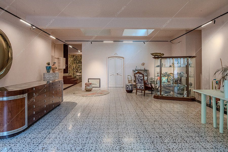 Sala dell'espositivo Magdalena, location in stile vintage per shooting a Milano