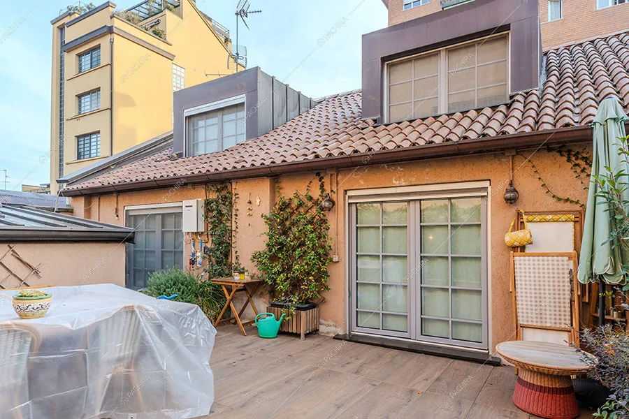 Terrazza dell'appartamento Nan, location in stile moderno a Milano