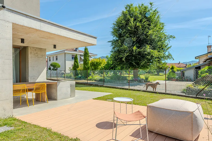 Esterni della villa moderna Elio, location per shooting a Como