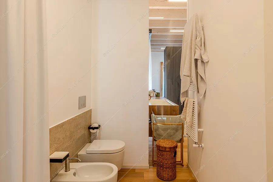 Bagno della villa moderna Elio, location per shooting a Como