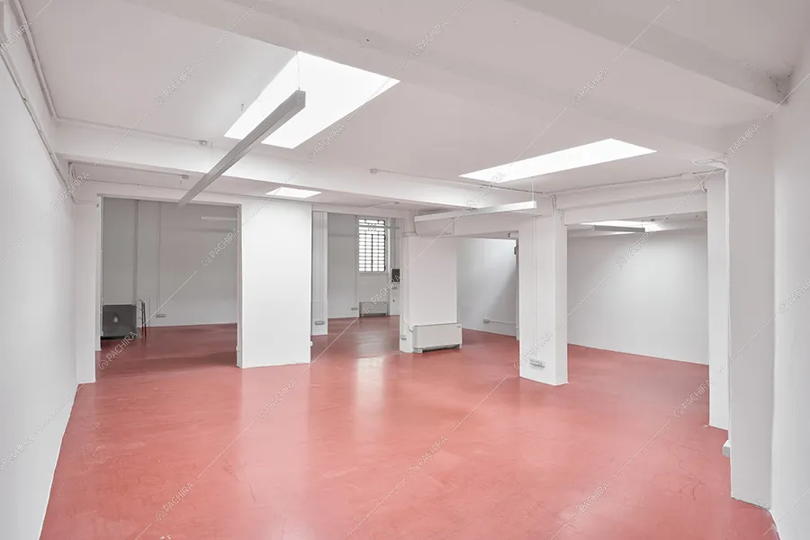 Sala dell'espositivo Callicarpa, location in stile moderno a Milano