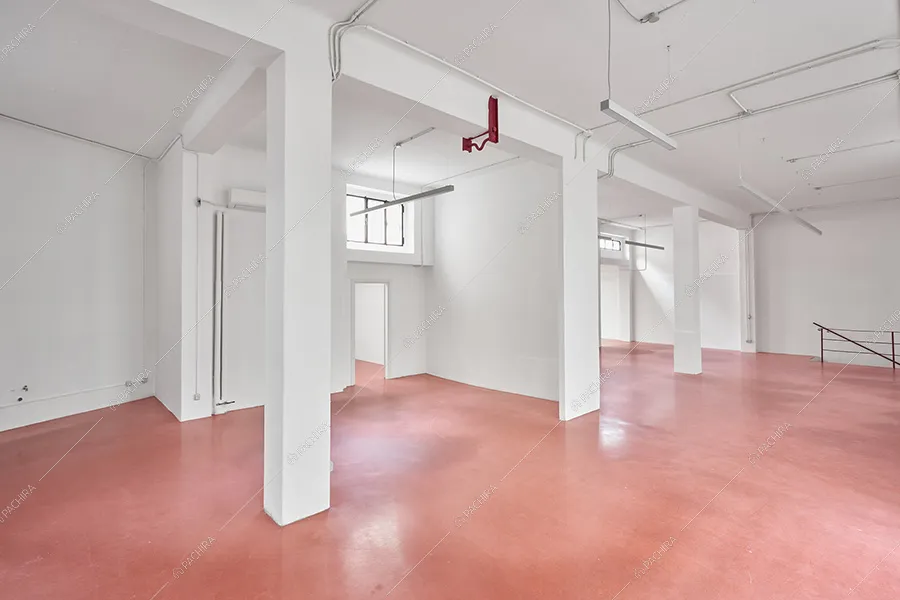 Sala dell'espositivo Callicarpa, location in stile moderno a Milano