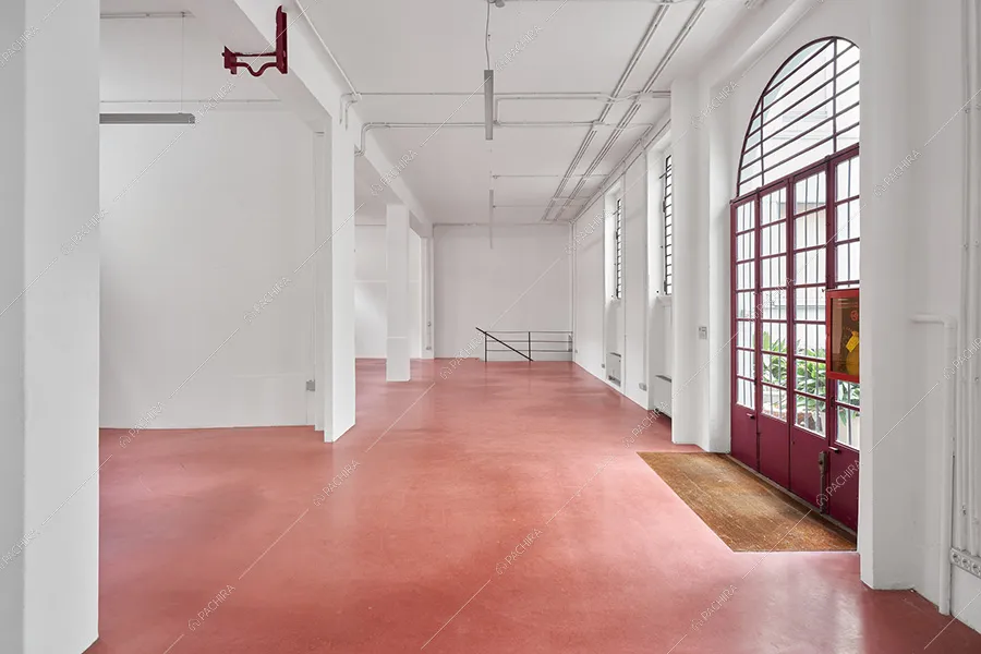 Sala dell'espositivo Callicarpa, location in stile moderno a Milano