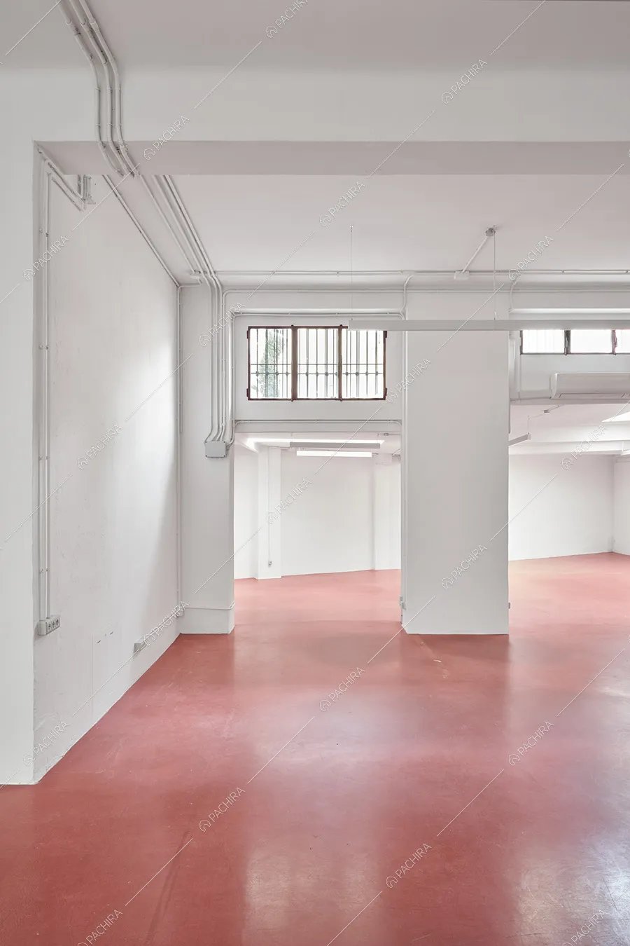 Sala dell'espositivo Callicarpa, location in stile moderno a Milano