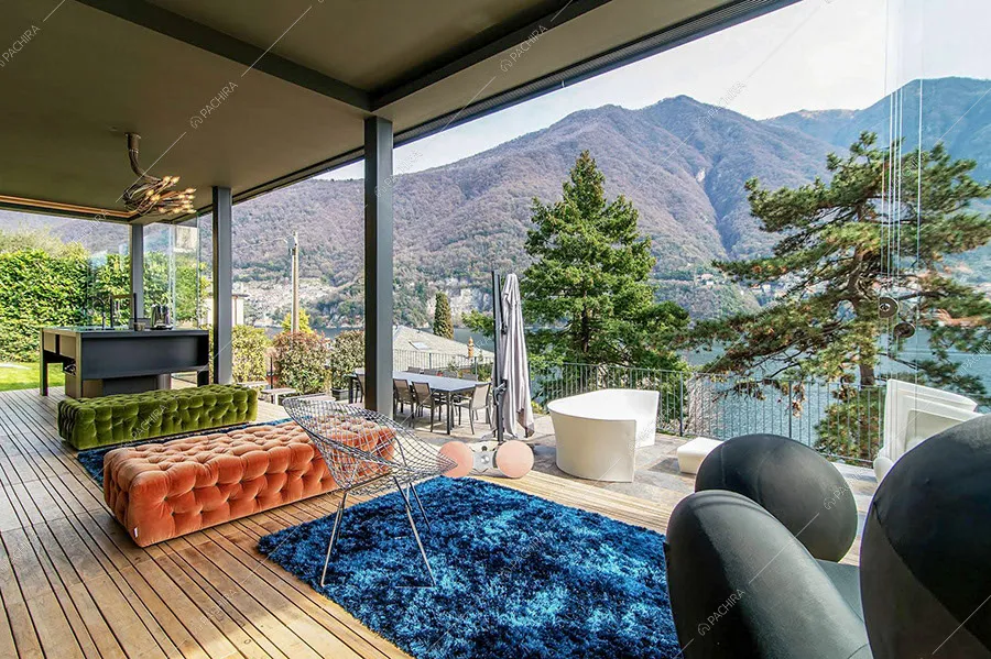 Sala della villa Rangipo, location moderna per shooting a Como