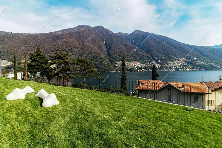 Giardino della villa Rangipo, location moderna per shooting a Como
