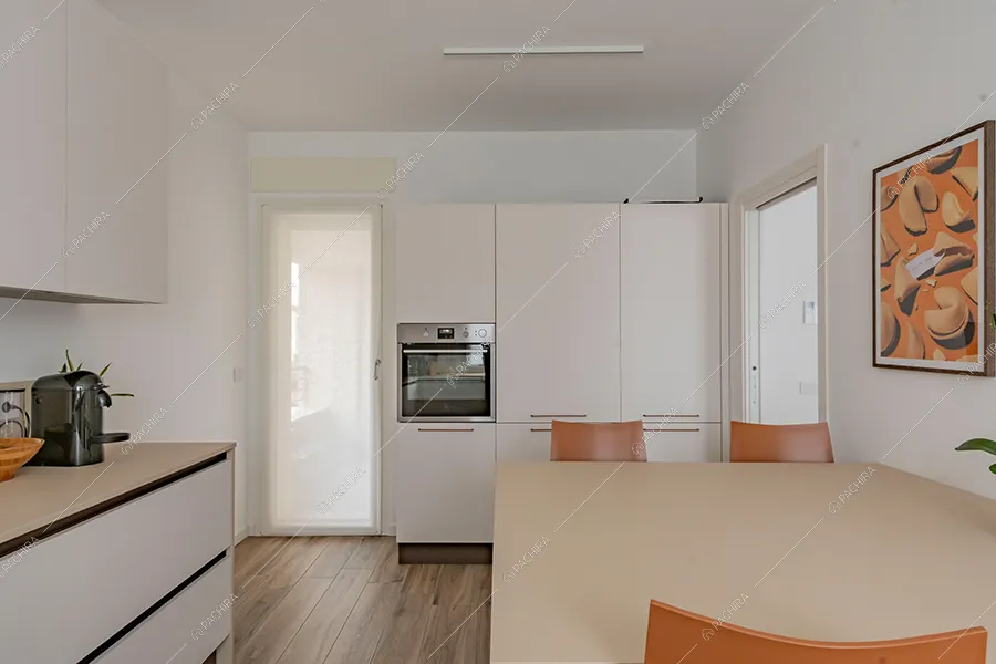 Cucina della villa Morava, location in stile moderno a Milano