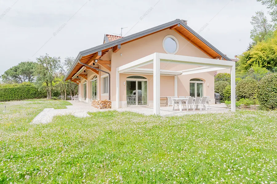 Giardino della villa Mississipi, location in stile rustico a Monza