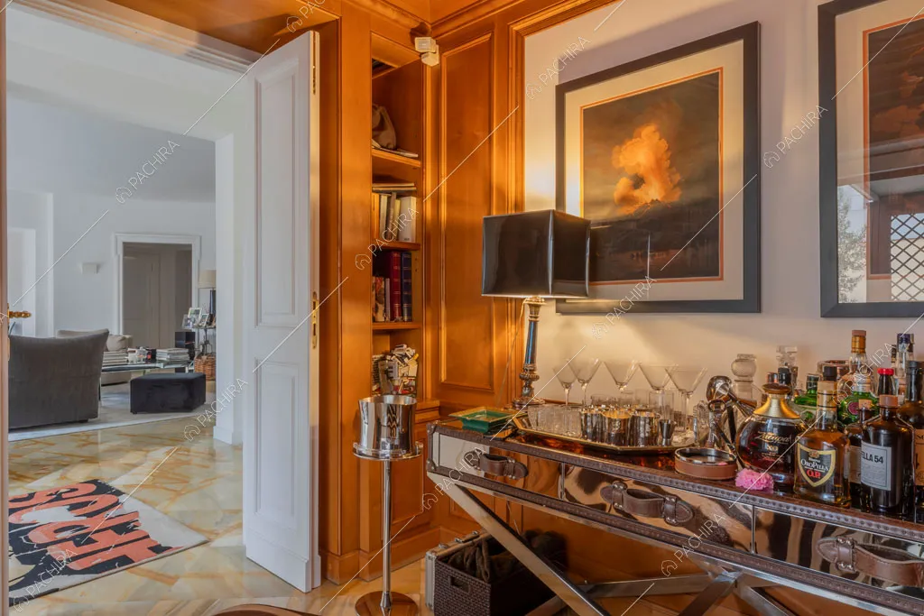 Studio dell'appartamento Mizuna, location in stile contemporaneo a Roma