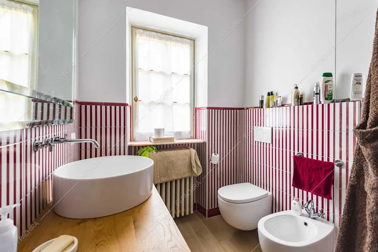 Bagno della villa Archibusa, location in stile classico a Como