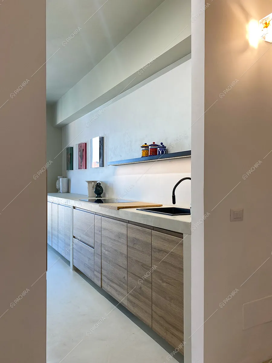 Cucina dell'appartamento moderno Goro, location per shooting a Milano