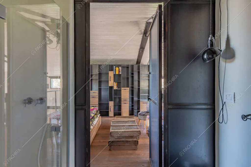 Bagno della location Seine, loft in stile industriale a Roma