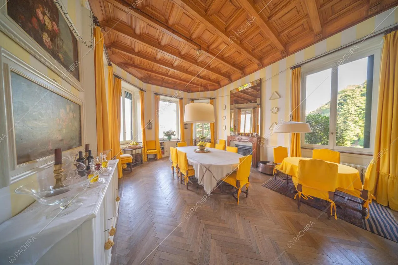 Panoramica della sala da pranzo