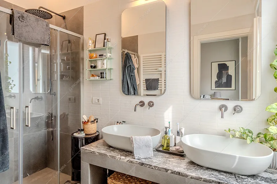 Bagno dell'appartamento Petunia, location in stile moderno a Milano