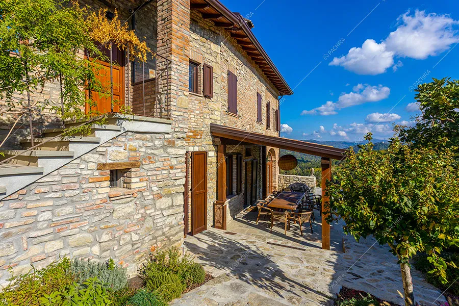 Esterni della villa Zinco, location in stile country a Pavia