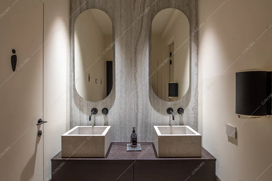 Bagno dell'espositivo Tipuana, location in stile contemporaneo a Milano