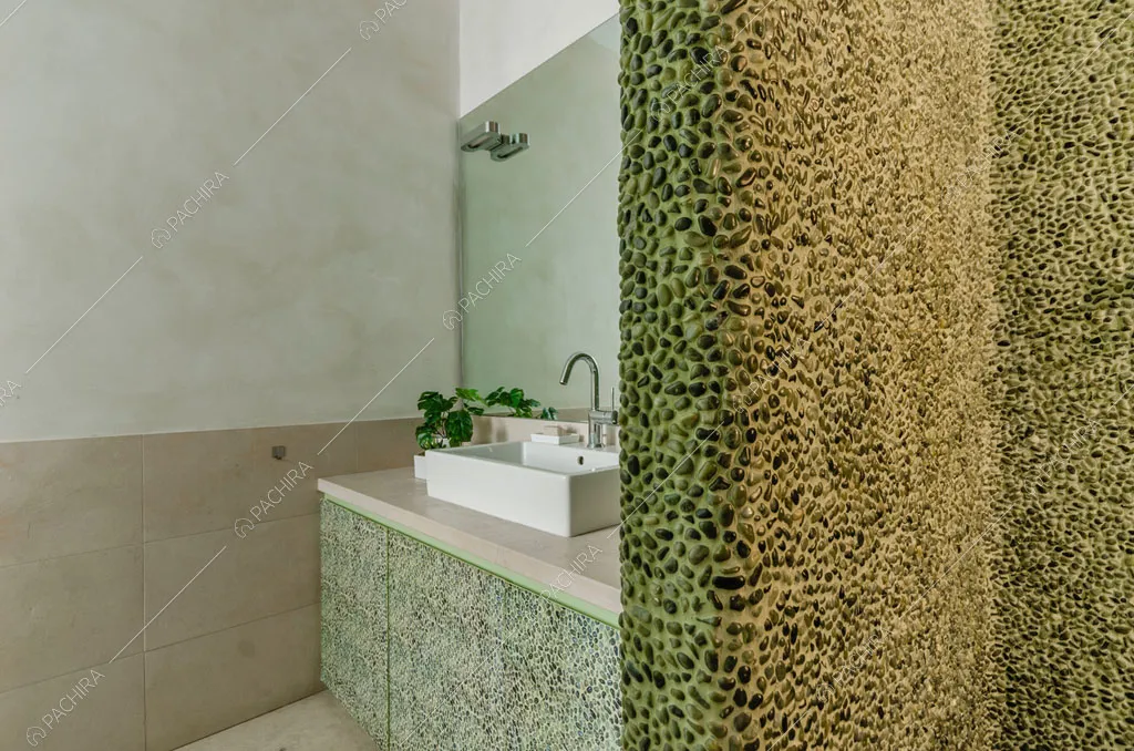 Bagno dell'appartamento Agrellite, location in stile moderno a Milano