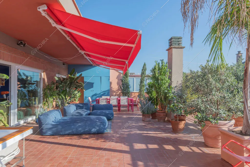 Terrazza dell'appartamento Gila, location in stile contemporaneo a Roma