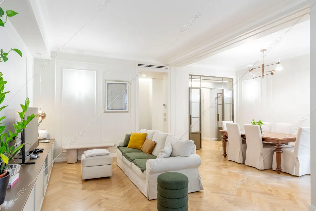 Zona living dell'appartamento Capsico, location in stile contemporaneo a Milano