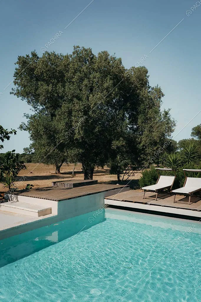 Piscina della masseria Giava, location in stile rustico a Brindisi