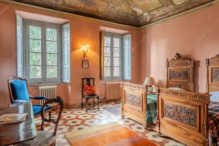 Camera da letto della dimora storica Westerlies, location in stile contemporaneo a Pavia