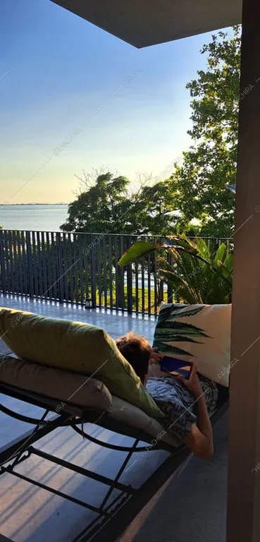 Terrazza dell'attico Terek, location in stile contemporaneo a Venezia