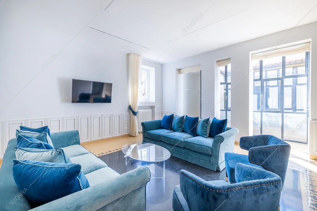 Salotto dell'appartamento Ural, location in stile moderno a Roma