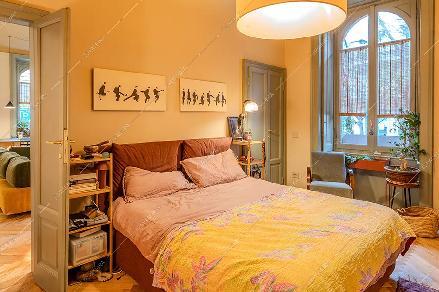 Camera da letto dell'appartamento Buganvilla, location in stile moderno a Milano