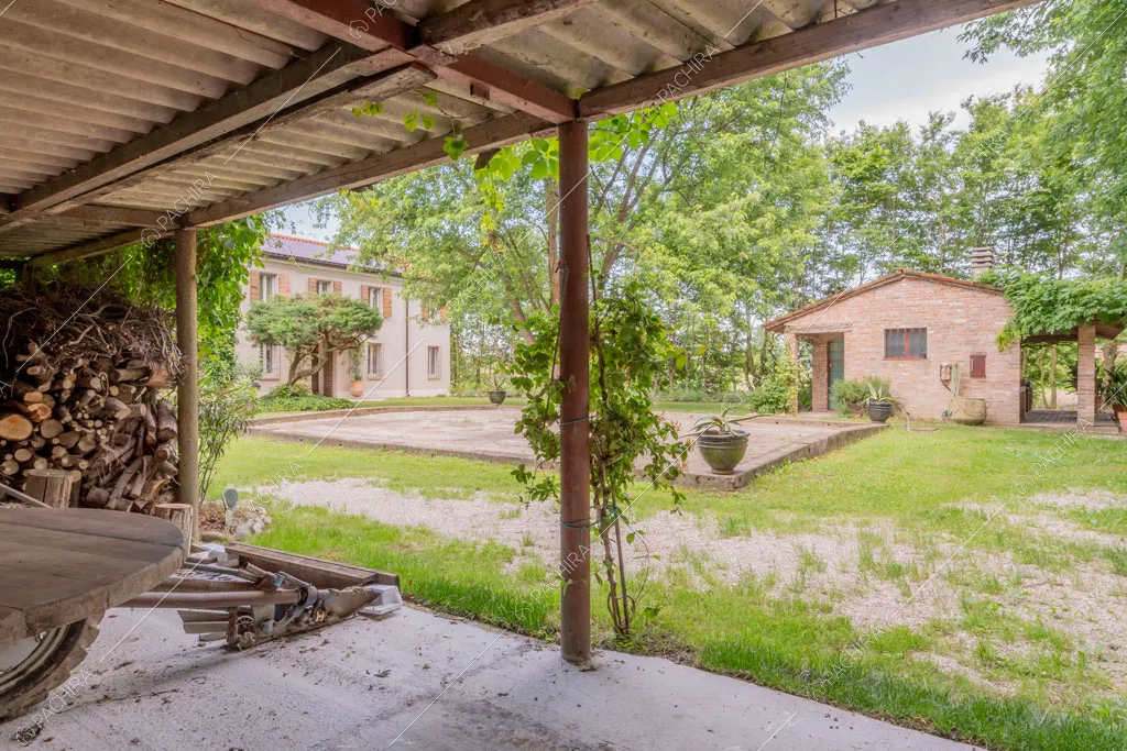 Esterni della villa Missouri, location in stile rustico a Mantova