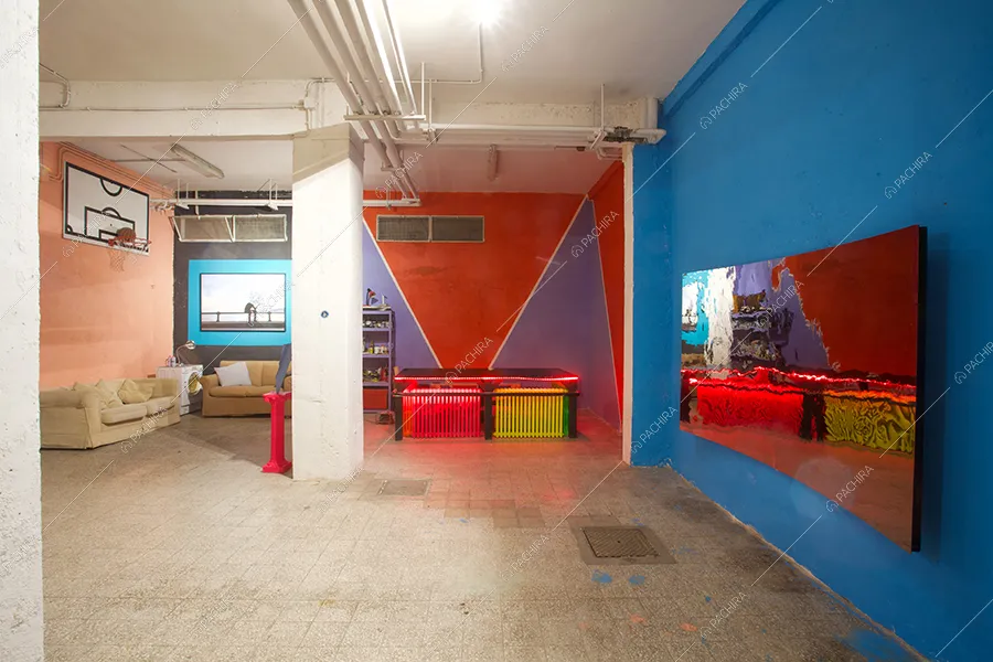 Sala dello spazio espositivo Paranà, location in stile minimal a Roma