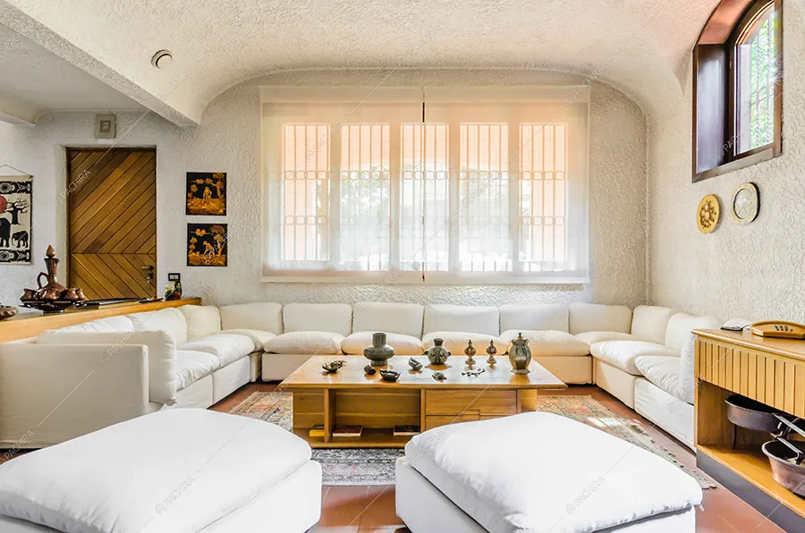 Salotto della villa Mekong, location in stile classico a Varese