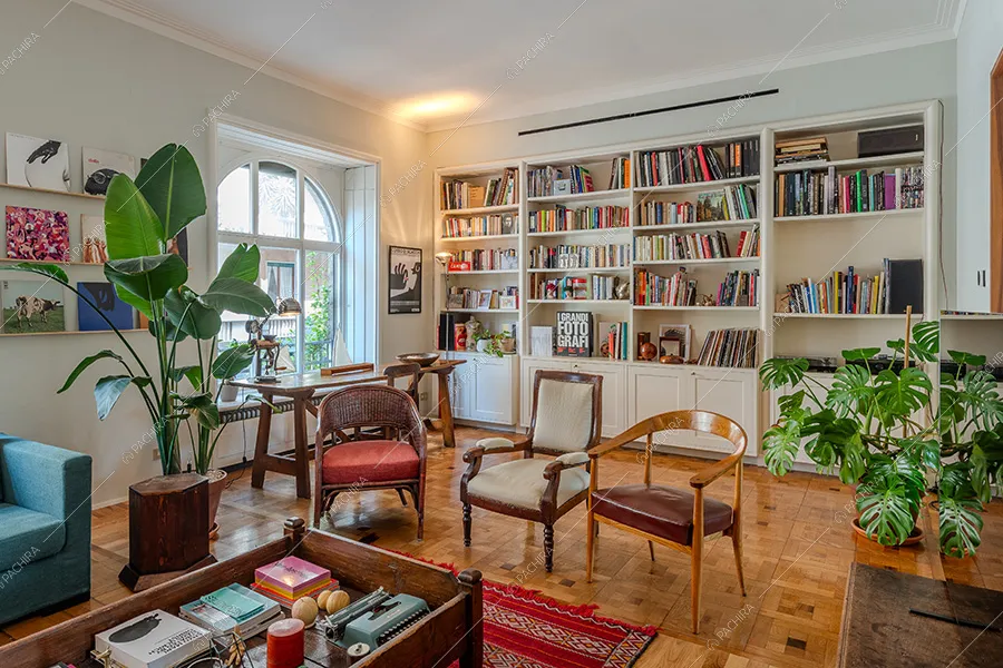 Sala dell'appartamento moderno Coleo, location per shooting a Milano