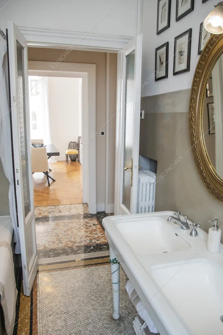 Dettaglio del bagno della Location Cumino