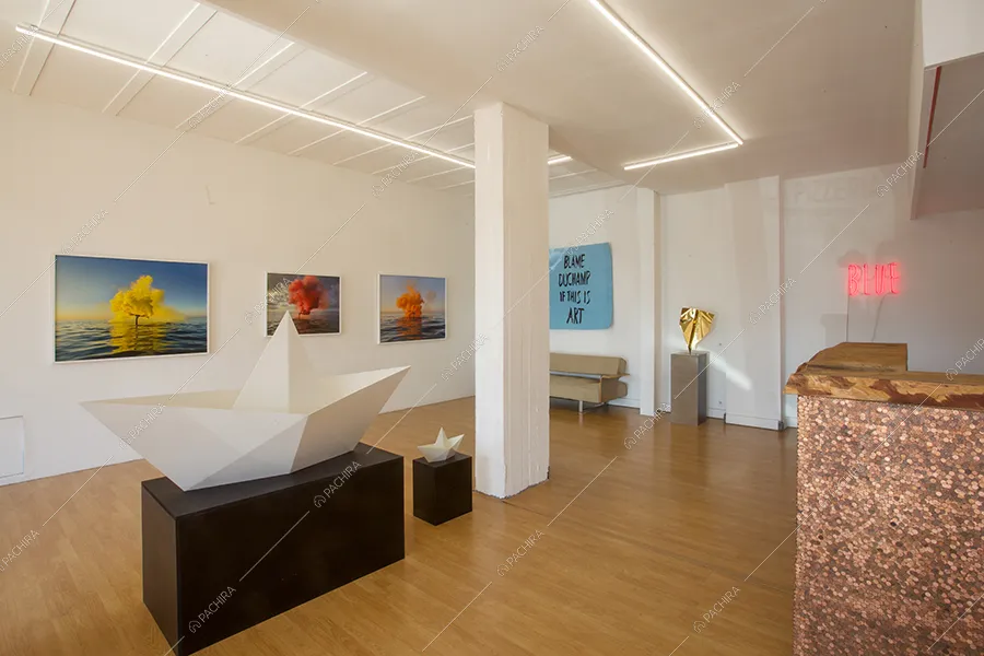 Sala dello spazio espositivo Paranà, location in stile minimal a Roma