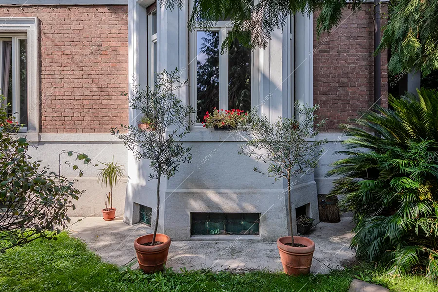 Esterni della villa Rame, location in stile classico a Milano